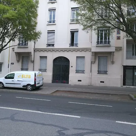 Maison Triplex Jj - Ecrin Verdoyant Au Coeur De Apartment *